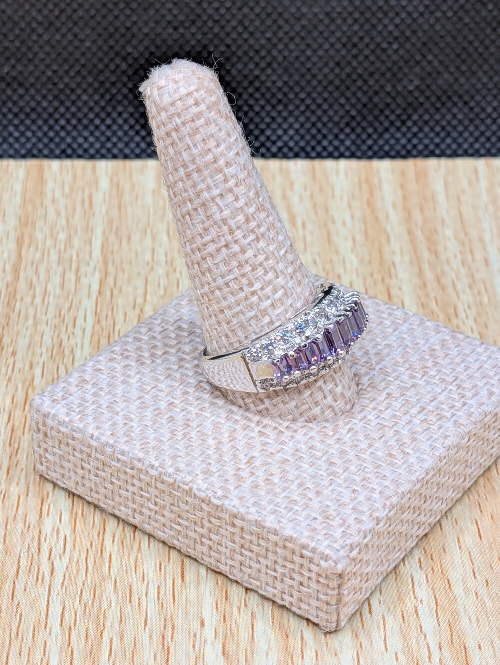 10kt Gold Plated Ring - Picture 3 of 5
